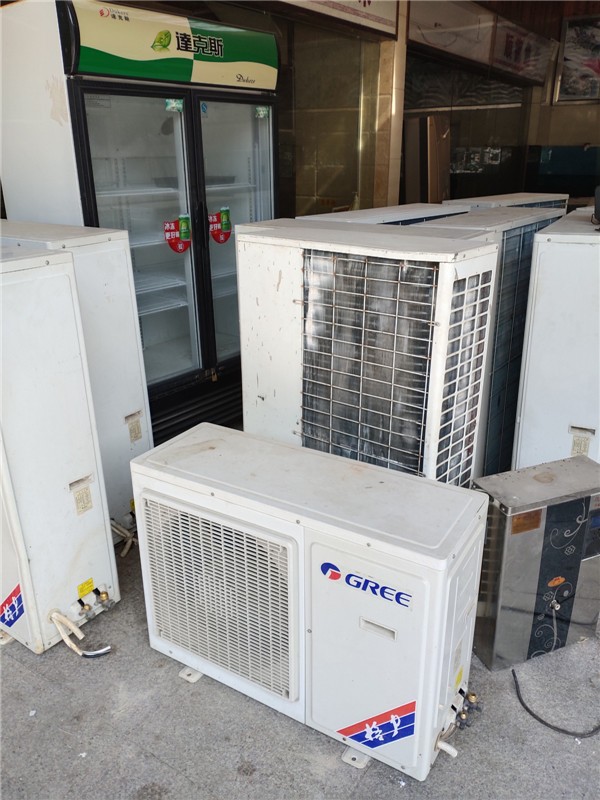 济南空调回收：溴化锂机组，二手回收冷水机组，热泵风冷机组，活塞机组